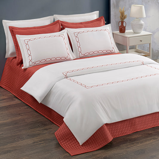 Conde Çerçeve Nakışlı %100 Pamuk Saten Çift Kişilik Nevresim Takımı Mercan
