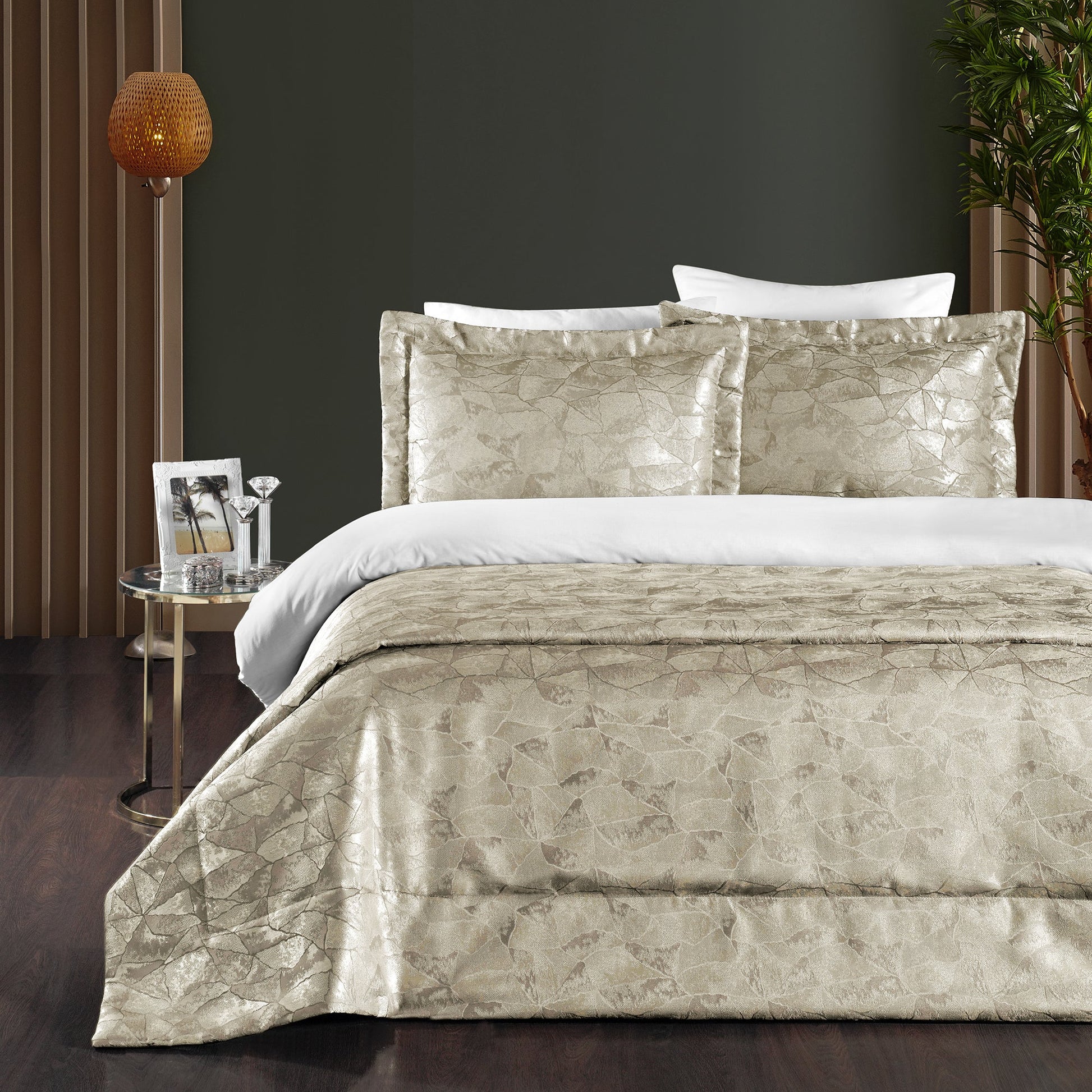 Leoanta - Jakar Çift Kişilik Yatak Örtüsü Takımı - Pasioni