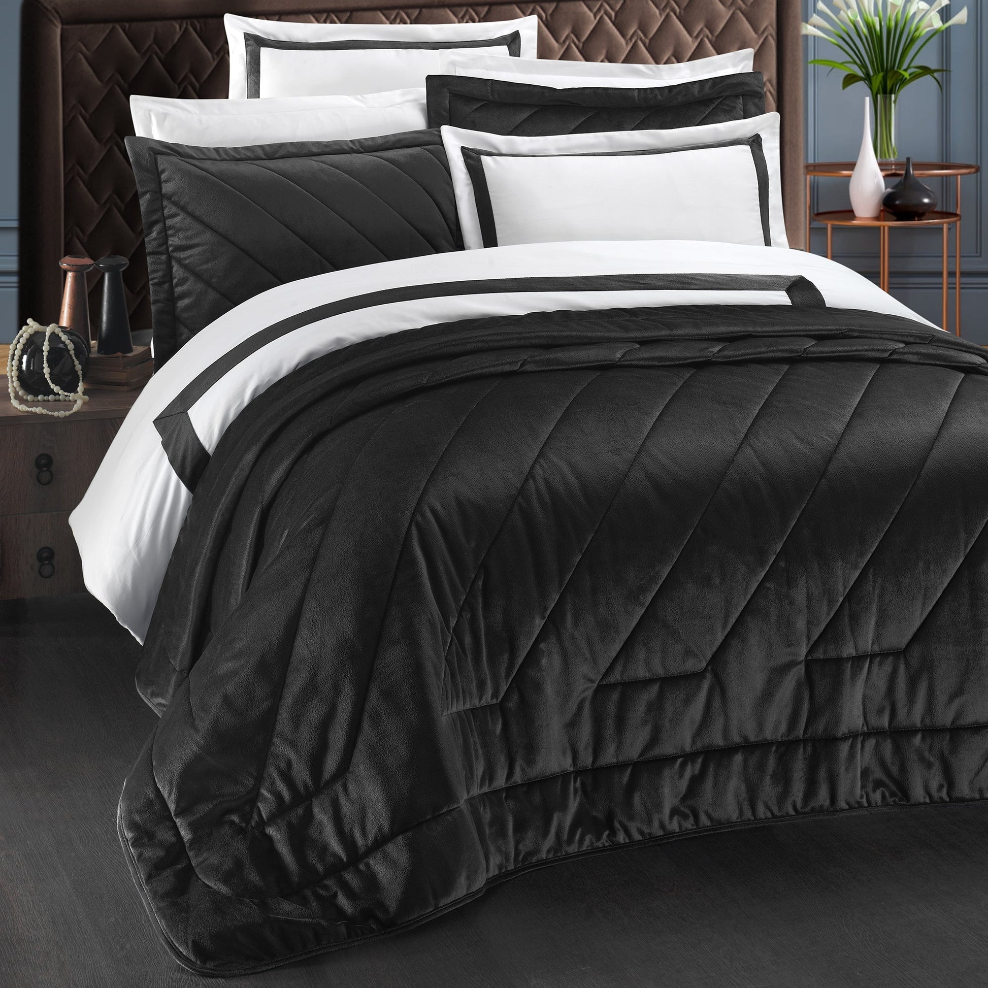 Maas - Kadife Siyah Çift Kişilik Yatak Örtüsü Takımı - Pasioni