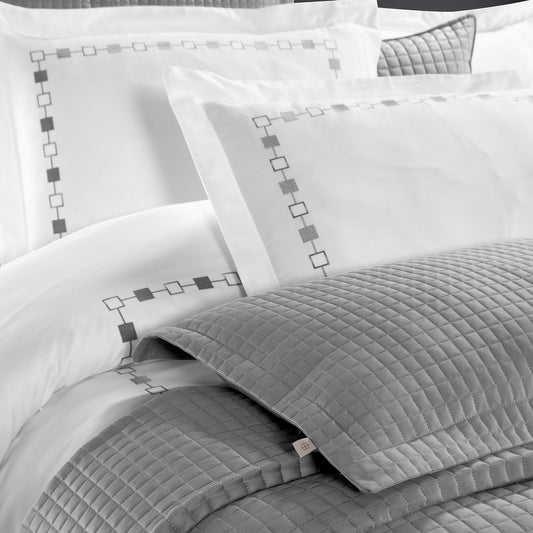 PASIONI - Saten - Elegante - Gri Nakışlı Çift Kişilik Nevresim Takımı - Pasioni